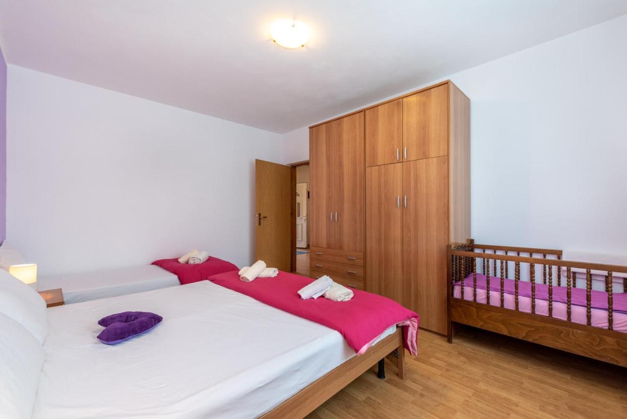 Holiday Home Viola Labin  Luaran gambar