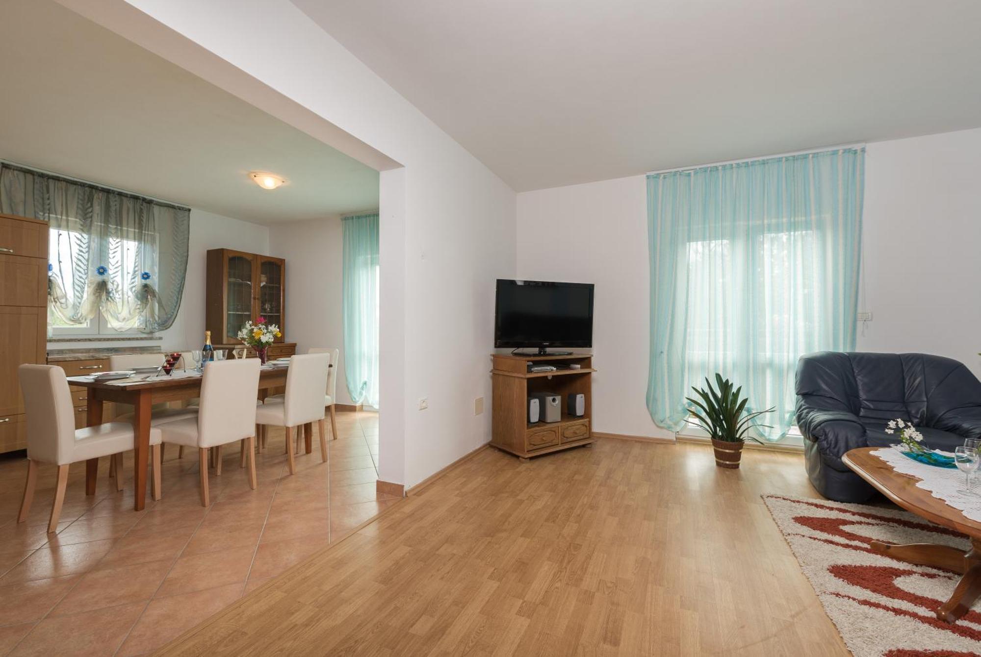 Holiday Home Viola Labin  Luaran gambar