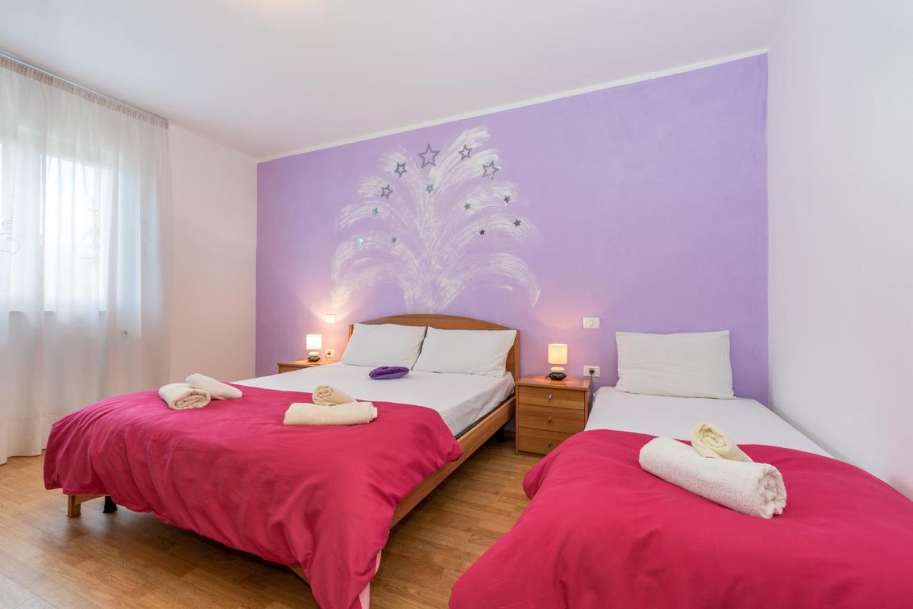 Holiday Home Viola Labin  Luaran gambar